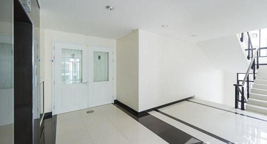 For rent 4 Beds condo in Kathu, Phuket