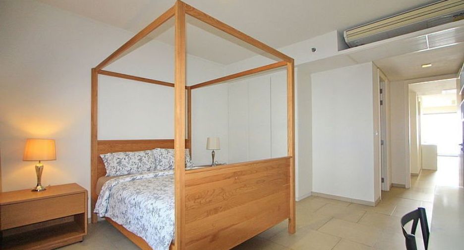 For rent 2 bedrooms condo in Bang Lamung, Chonburi