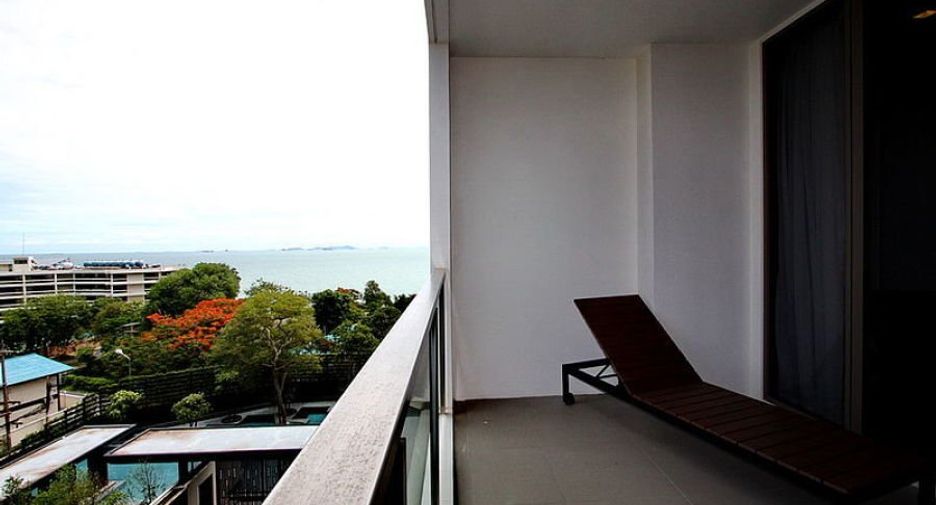 For rent 2 bedrooms condo in Bang Lamung, Chonburi