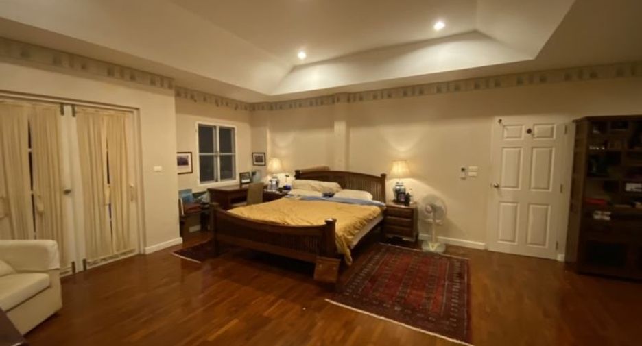 For rent and for sale 4 bedrooms house in Mueang Phuket, Phuket