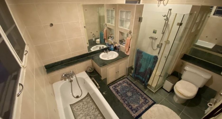 For rent and for sale 4 bedrooms house in Mueang Phuket, Phuket