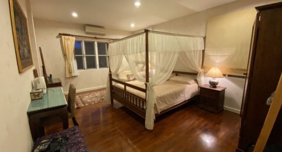 For rent and for sale 4 bedrooms house in Mueang Phuket, Phuket