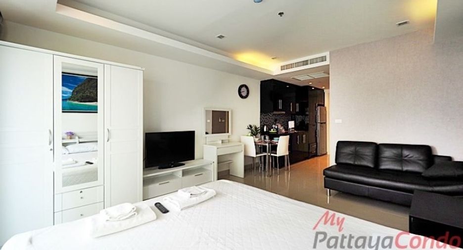 Wohnung zum Kauf mit Studio in Bang Lamung, Chonburi