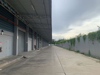 For rent warehouse in Bang Khun Thian, Bangkok