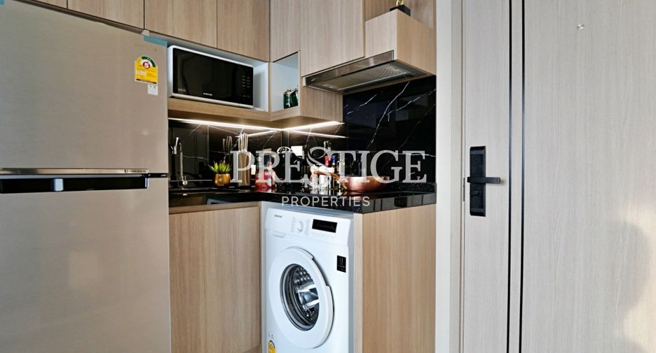 For sale 2 ベッドルーム condo in Bang Lamung, Chonburi