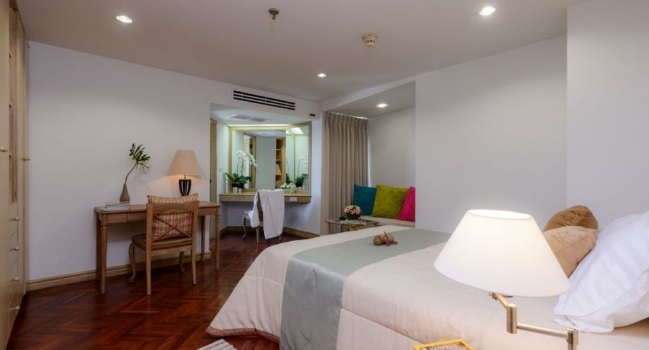 For rent 6 Beds condo in Sathon, Bangkok