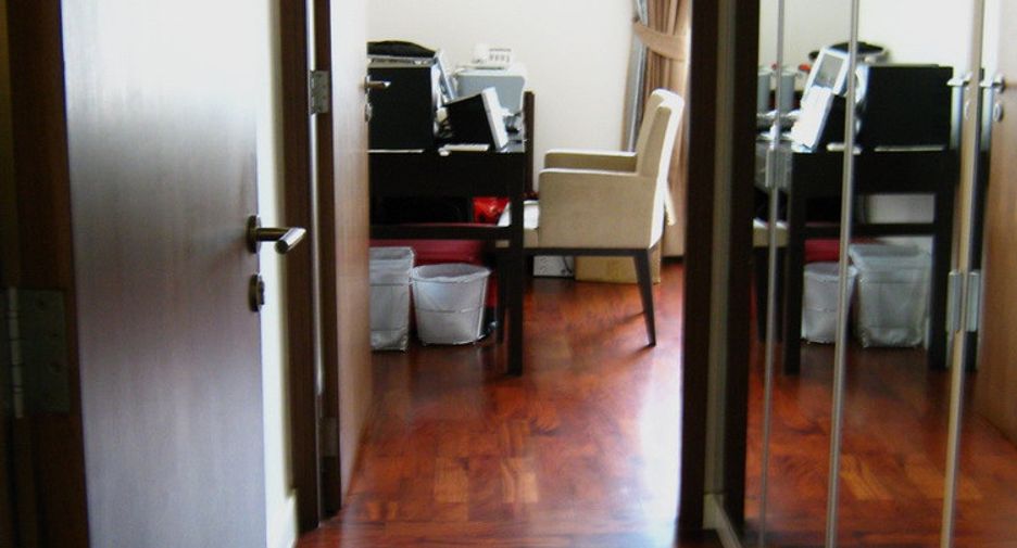 For rent 3 bed condo in Khlong Toei, Bangkok