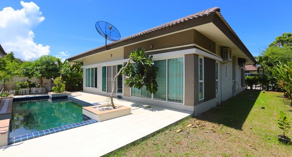 For sale 3 bed house in Bang Lamung, Chonburi