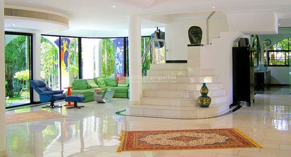 For sale 8 bedrooms house in Bang Lamung, Chonburi