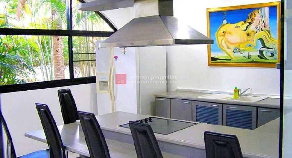 For sale 8 bedrooms house in Bang Lamung, Chonburi