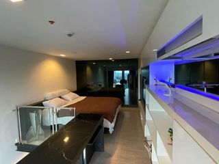For sale スタジオ condo in Khlong Toei, Bangkok