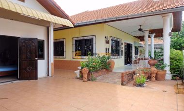 For sale 4 Beds house in East Pattaya, Pattaya