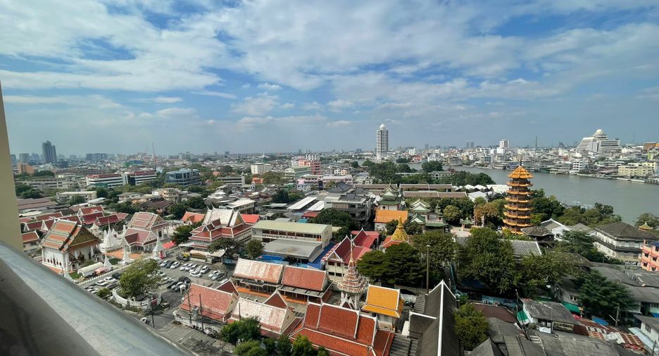 For sale 1 Beds condo in Khlong San, Bangkok