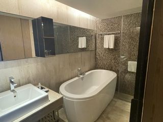 For rent 1 bed apartment in Watthana, Bangkok