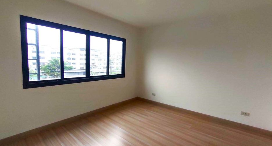For sale office in Bang Bon, Bangkok