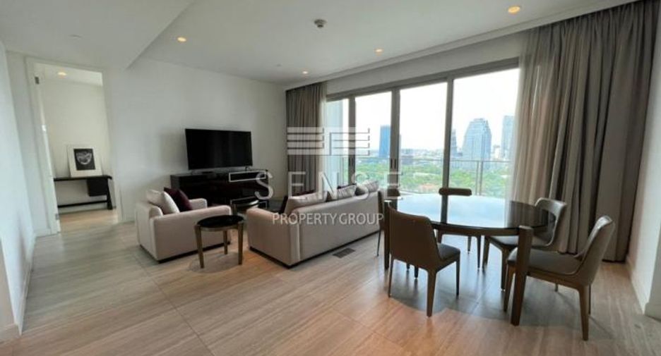 Condo en alquiler de 3 habitaciones en Pathum Wan, Bangkok