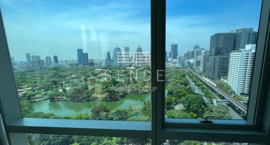 Condo en alquiler de 3 habitaciones en Pathum Wan, Bangkok