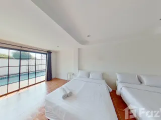 For sale 11 bed villa in Hua Hin, Prachuap Khiri Khan