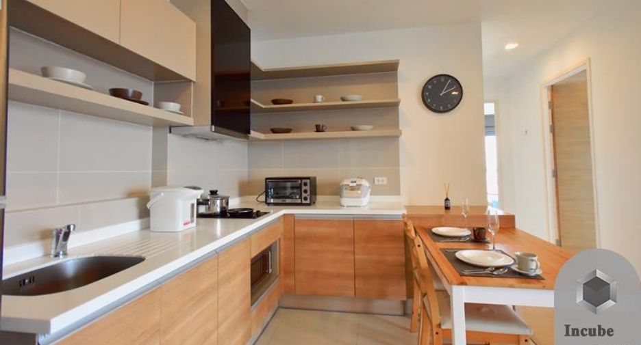 For sale and for rent 2 bed condo in Phra Khanong, Bangkok
