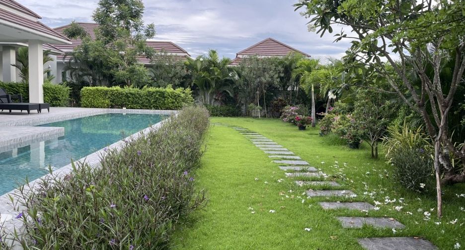 For sale 2 bed villa in Hua Hin, Prachuap Khiri Khan