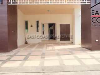 À vendre 5 chambres maison à Bang Lamung, Chonburi
