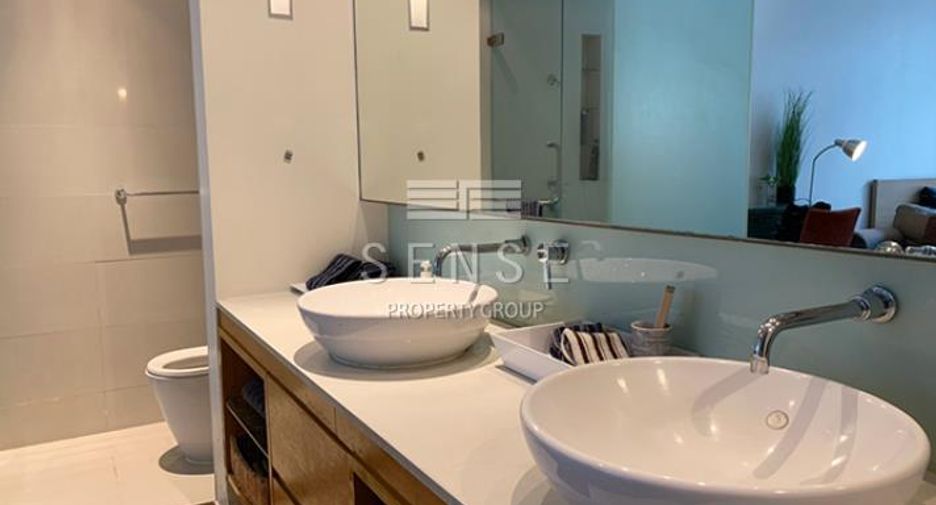 Condo en alquiler de 3 habitaciones en Khlong Toei, Bangkok