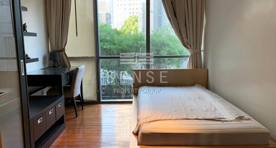 Condo en alquiler de 3 habitaciones en Khlong Toei, Bangkok