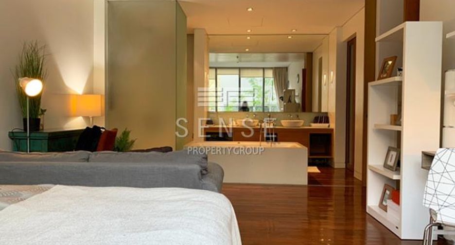 Condo en alquiler de 3 habitaciones en Khlong Toei, Bangkok