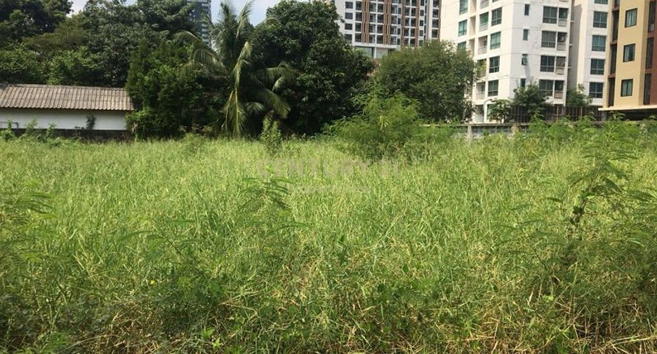 For sale land in Phaya Thai, Bangkok