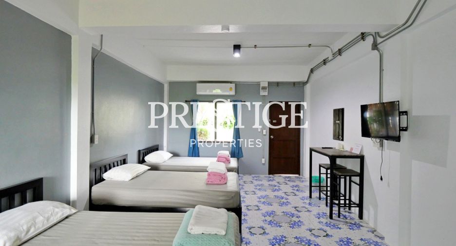 Local comercial en venta de 12 habitaciones en Bang Lamung, Chonburi