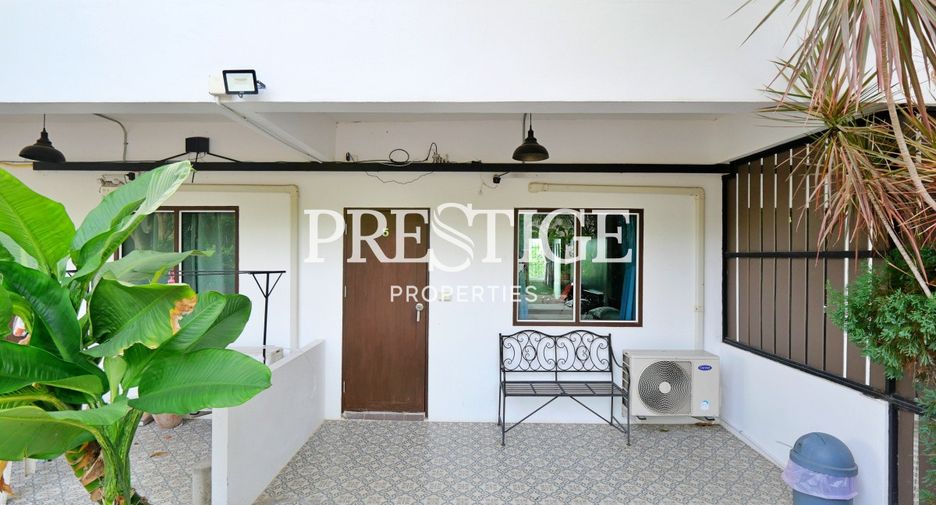 Local comercial en venta de 12 habitaciones en Bang Lamung, Chonburi