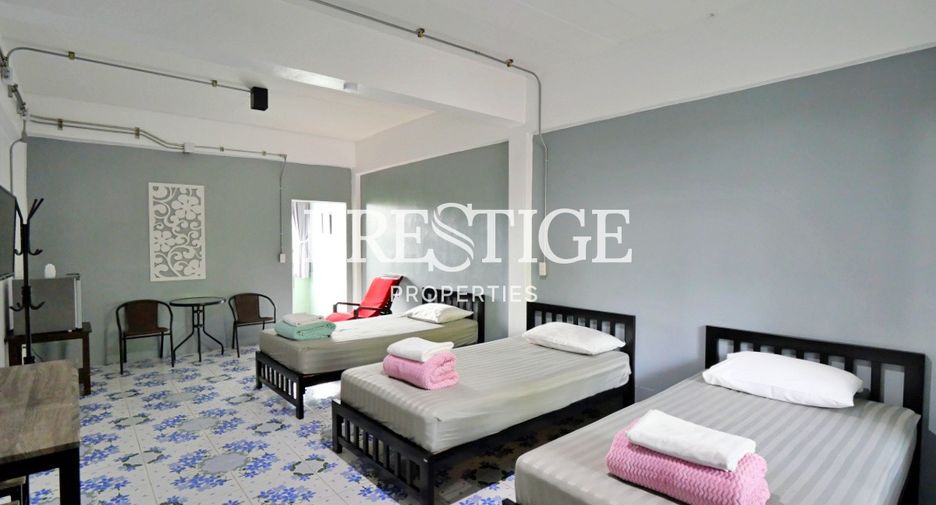 Local comercial en venta de 12 habitaciones en Bang Lamung, Chonburi