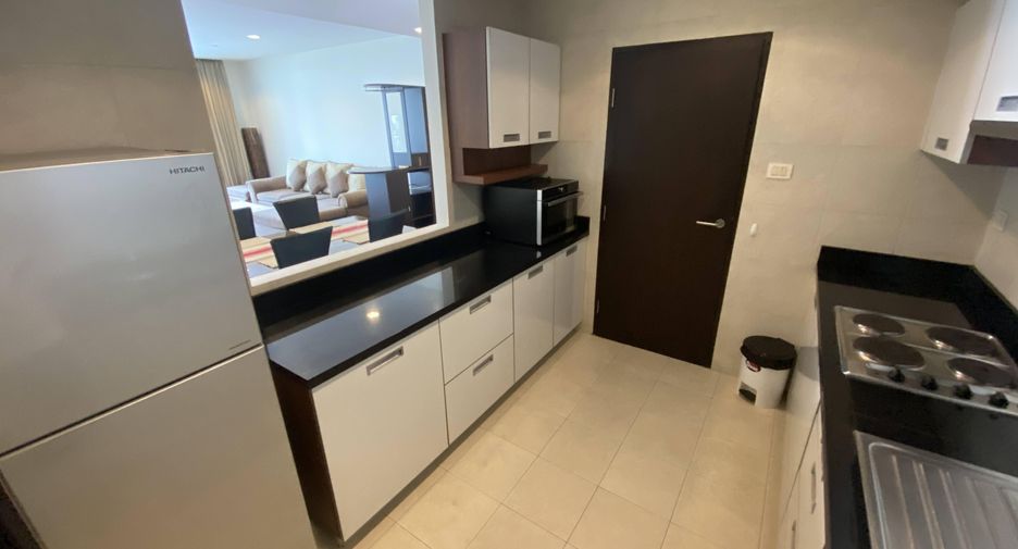 For rent 2 Beds condo in Khlong Toei, Bangkok