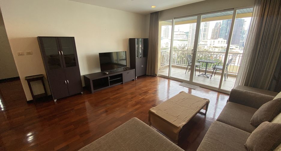 For rent 2 Beds condo in Khlong Toei, Bangkok