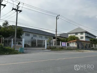 出租 和 出售 仓库 在 Lam Luk Ka, Pathum Thani