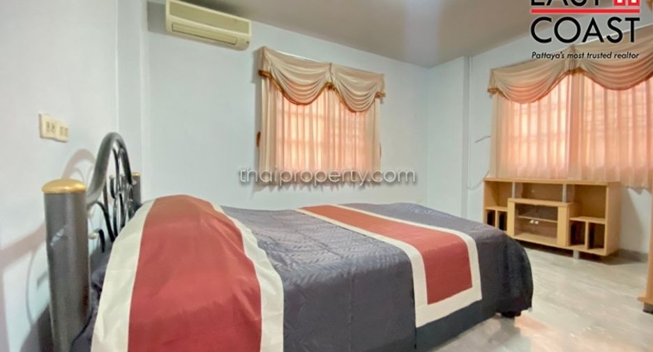 For sale 4 bedrooms house in Bang Lamung, Chonburi
