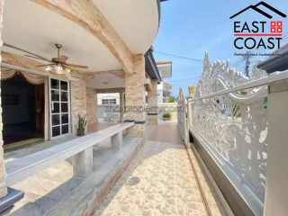 For sale 4 bedrooms house in Bang Lamung, Chonburi