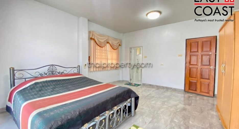 For sale 4 bedrooms house in Bang Lamung, Chonburi