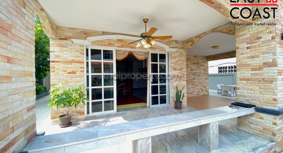 For sale 4 bedrooms house in Bang Lamung, Chonburi