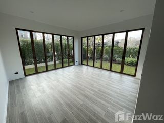For sale 5 bed house in Bang Kapi, Bangkok