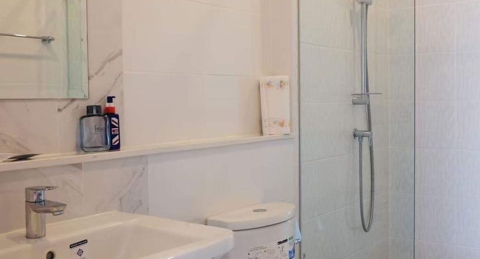 For sale 1 bed condo in Watthana, Bangkok