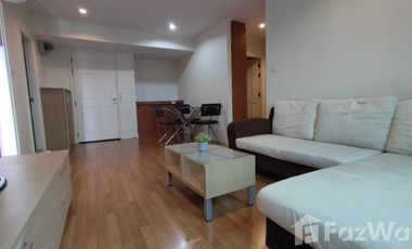 For rent 2 bed condo in Phaya Thai, Bangkok