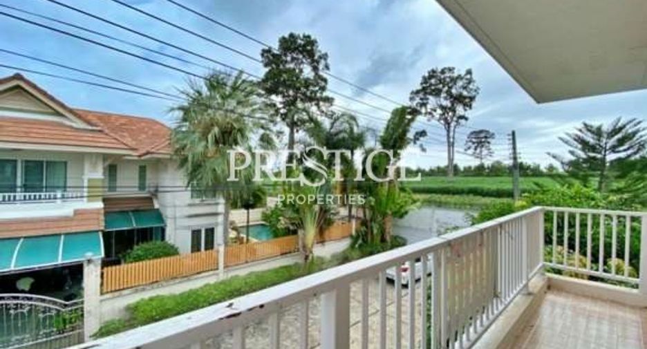 Haus zum Kauf mit 4 Zimmer in Sattahip, Chonburi