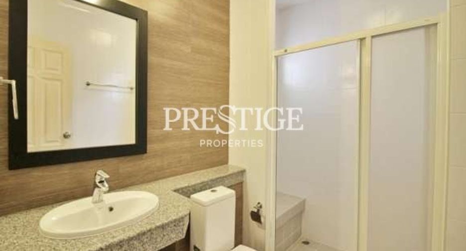 Haus zum Kauf mit 4 Zimmer in Sattahip, Chonburi
