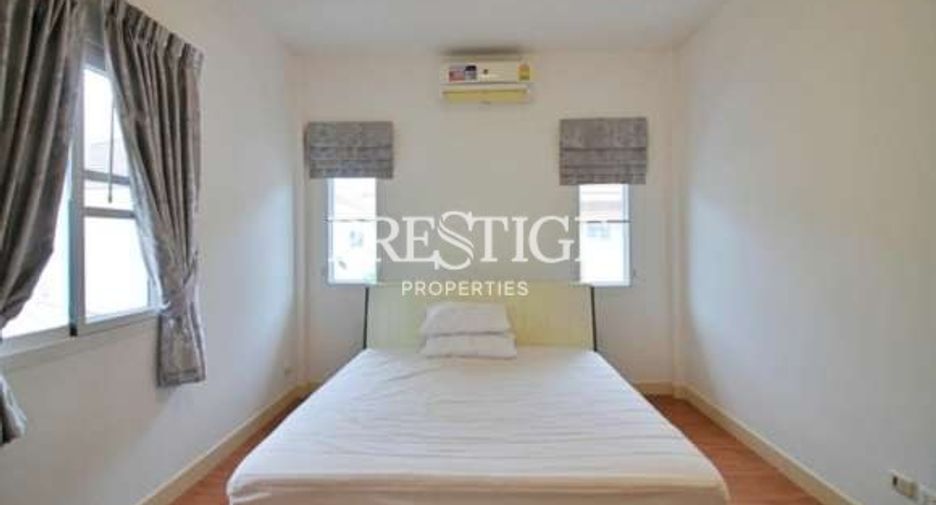 Haus zum Kauf mit 4 Zimmer in Sattahip, Chonburi