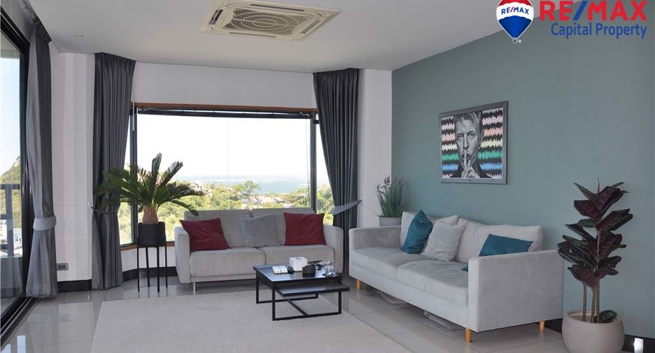 For sale 3 Beds condo in Mueang Chon Buri, Chonburi