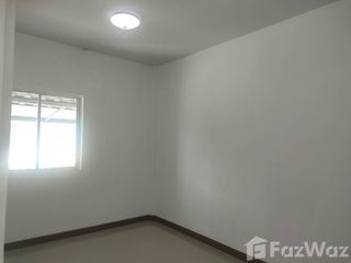 For rent 3 bed townhouse in Mueang Samut Sakhon, Samut Sakhon