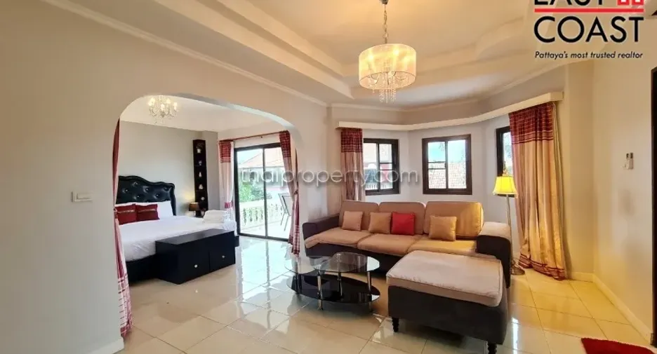 For sale 5 bedrooms house in Bang Lamung, Chonburi