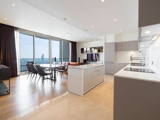 For sale 3 bedrooms condo in Khlong San, Bangkok