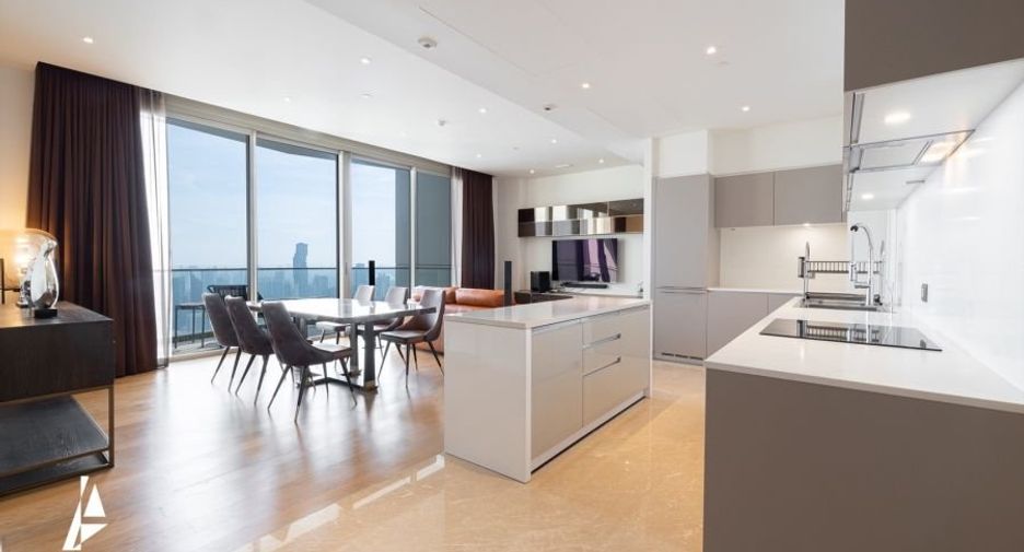 For sale 3 bedrooms condo in Khlong San, Bangkok